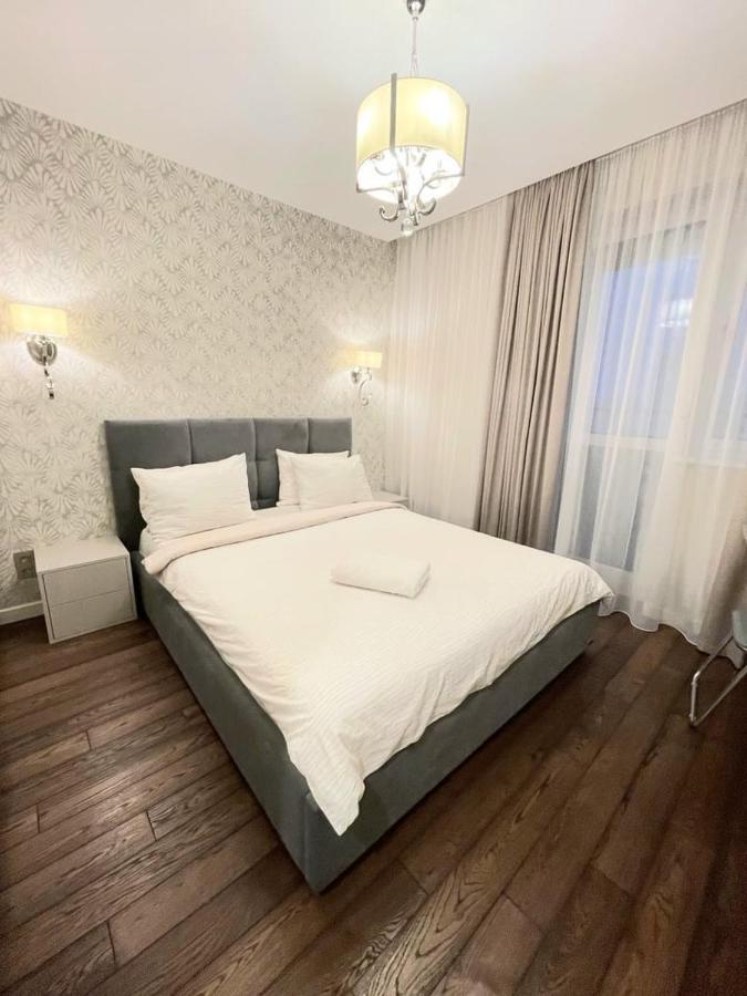 1 Room 60M2 Center Of Obolon Near River Side. 11 Floor เคียฟ ภายนอก รูปภาพ