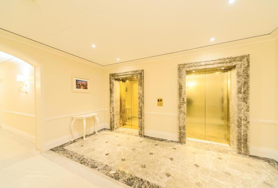 1 Room 60M2 Center Of Obolon Near River Side. 11 Floor เคียฟ ภายนอก รูปภาพ